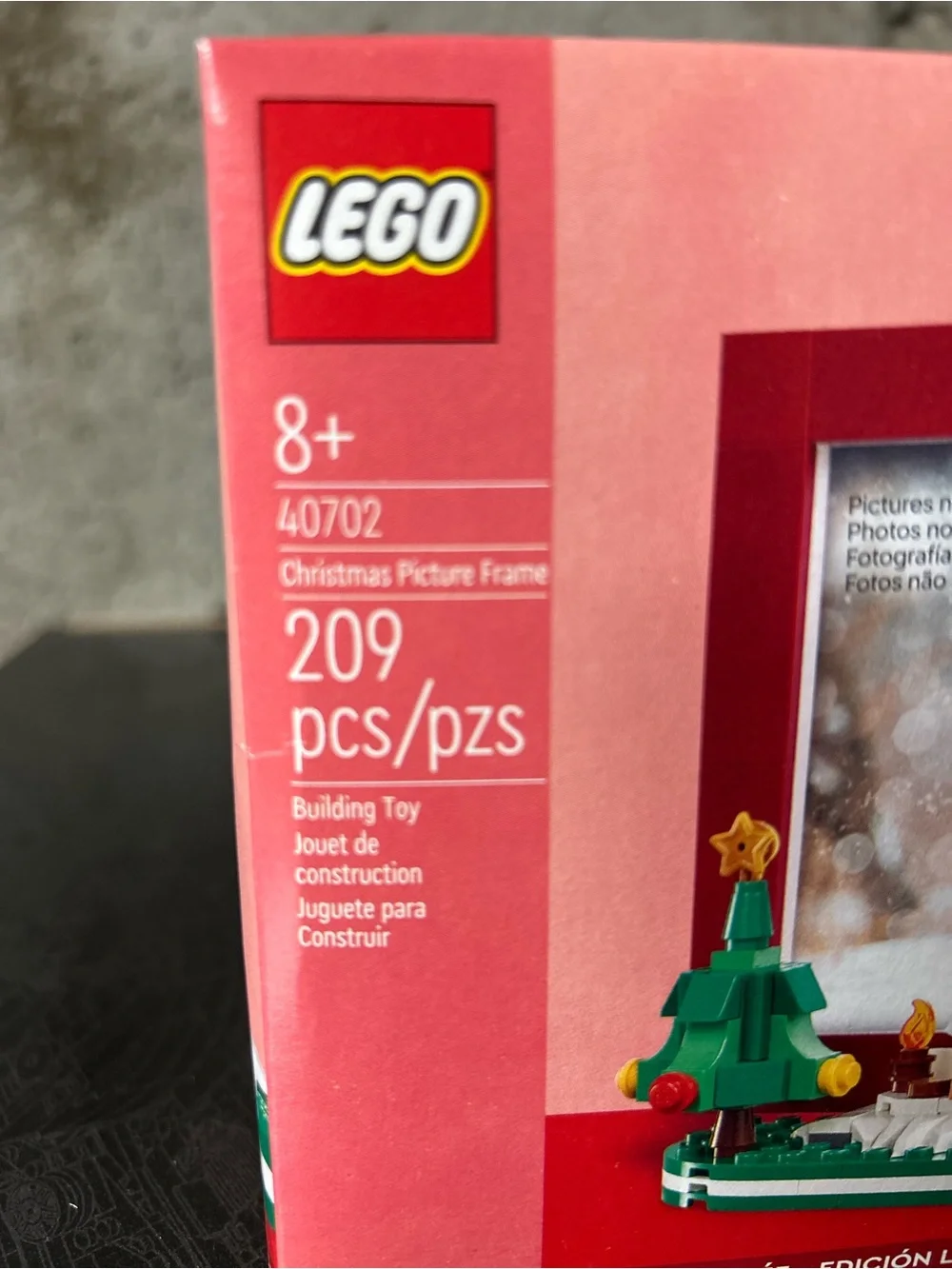 LEGO Holiday Picture Frame Building Set (40702)